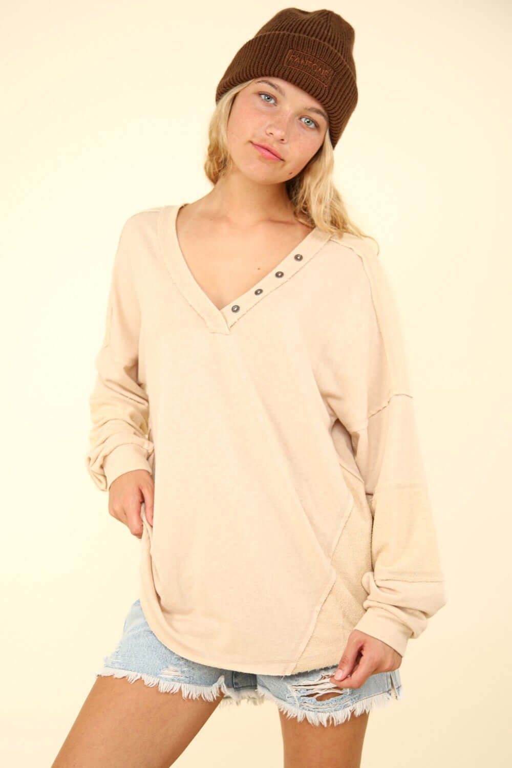 VERY J Washed V-Neck Exposed Seam Knit Top Beige