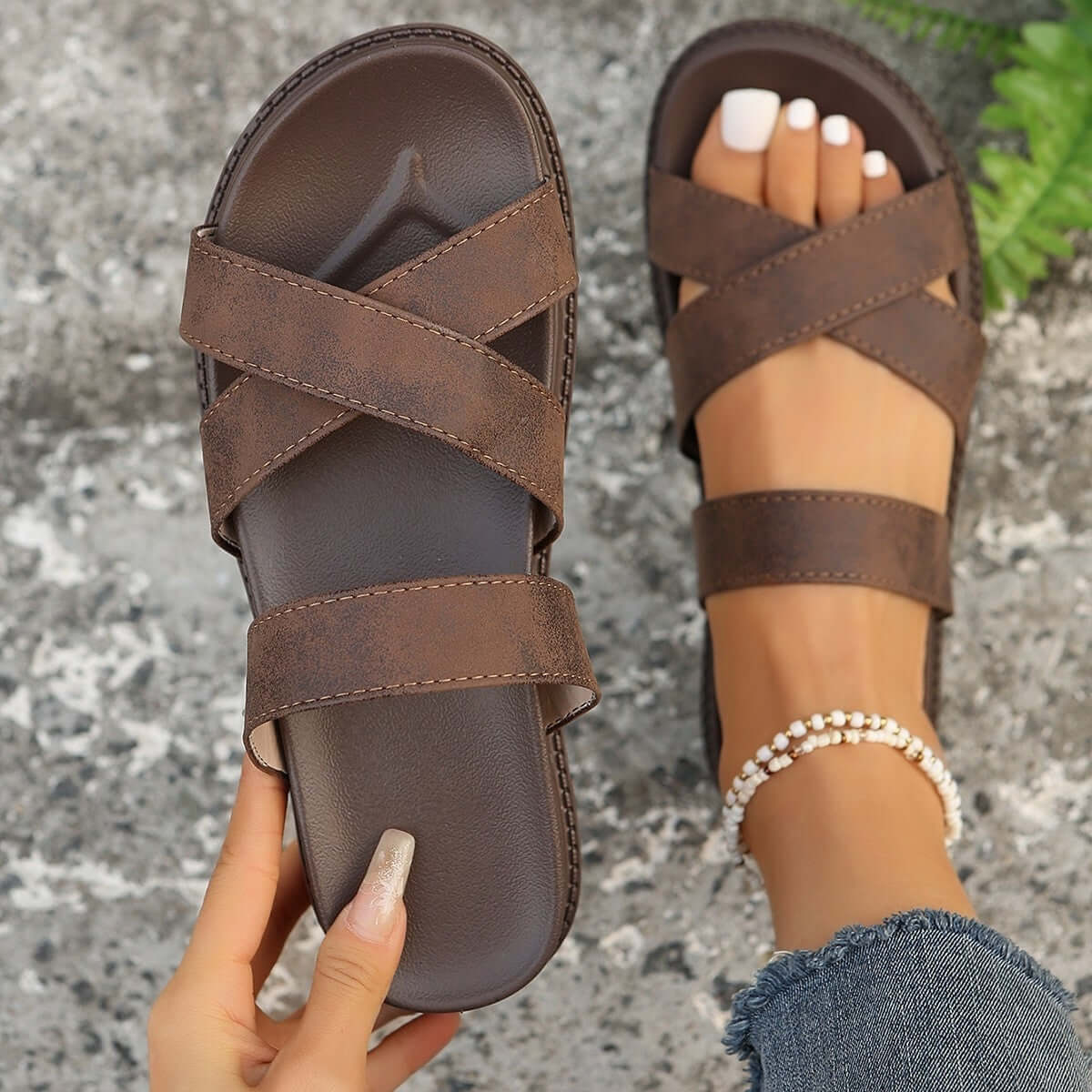 Crisscross PU Leather Flat Sandals Chocolate