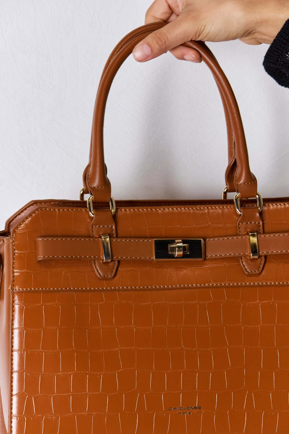 Leather Handbag - Stylish, Durable & Versatile Design