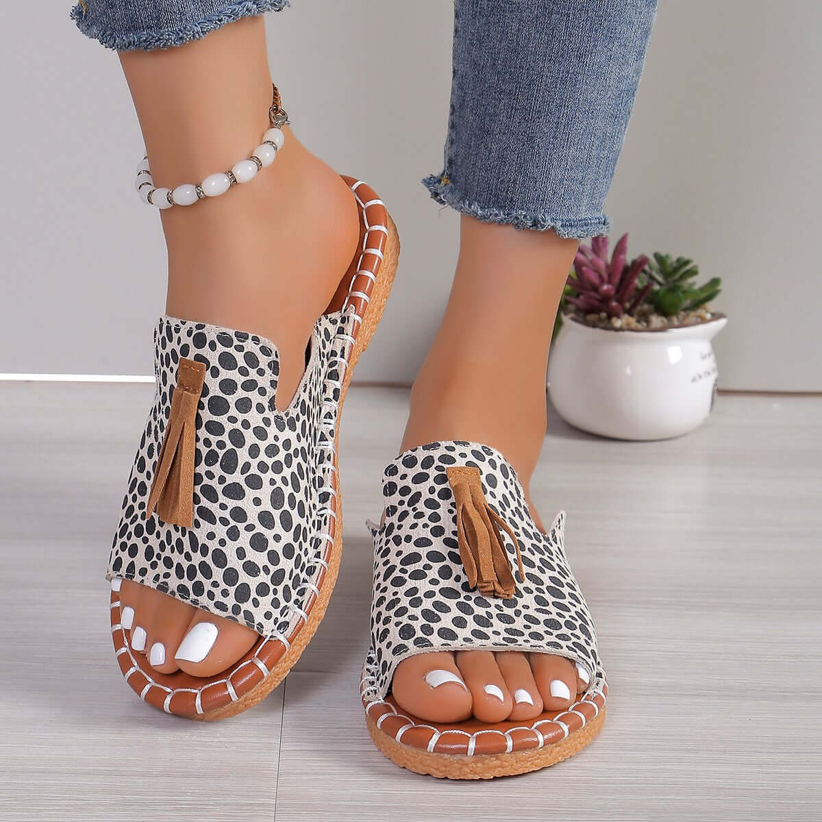 Fringe Leopard Open Toe Sandals Ivory